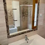 Ezo Apartmanhaz