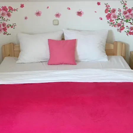 Ezo Apartmanhaz Apartmán Balatonberény