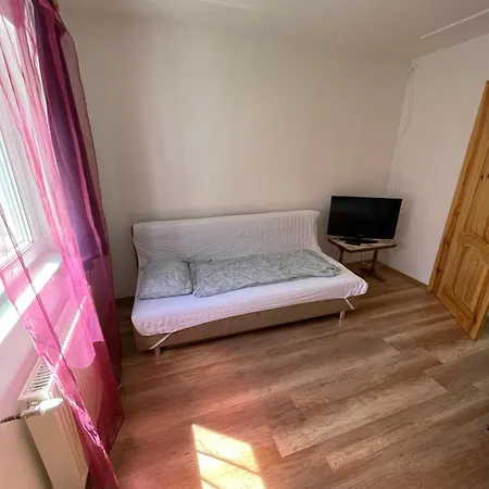 Ezo Apartmanhaz