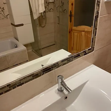 Lägenhet Ezo Apartmanhaz *