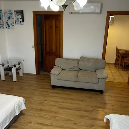 Ezo Apartmanhaz Apartmán Balatonberény